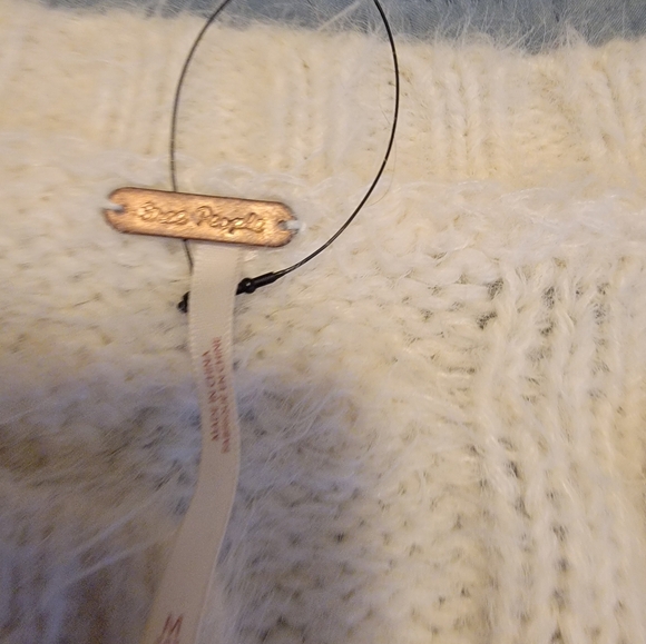 Free People cashmere sweater - Picture 3 of 7